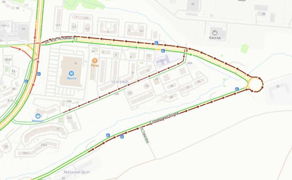 В чебоксарском микрорайоне из-за снегопада и ДТП машины встали в 2-километровую пробку
