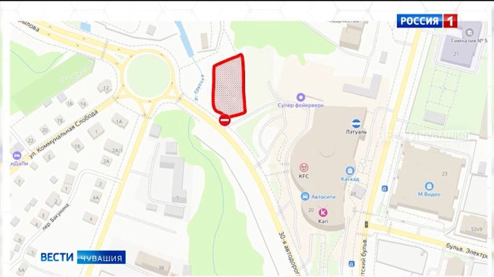 В Чебоксарах на нескольких участках дорог запретили движение и стоянку машин