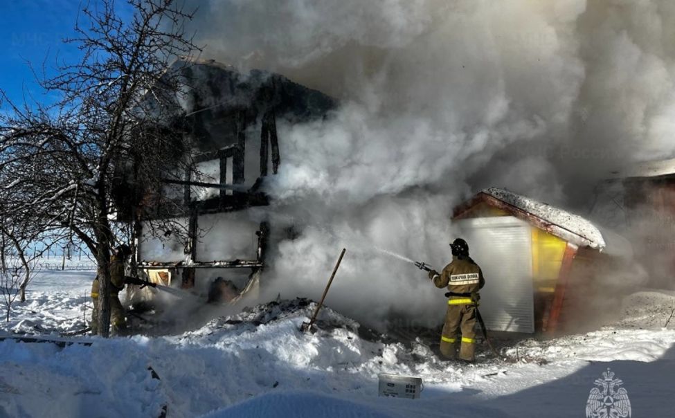 В Чувашии за сутки загорелись 3 бани