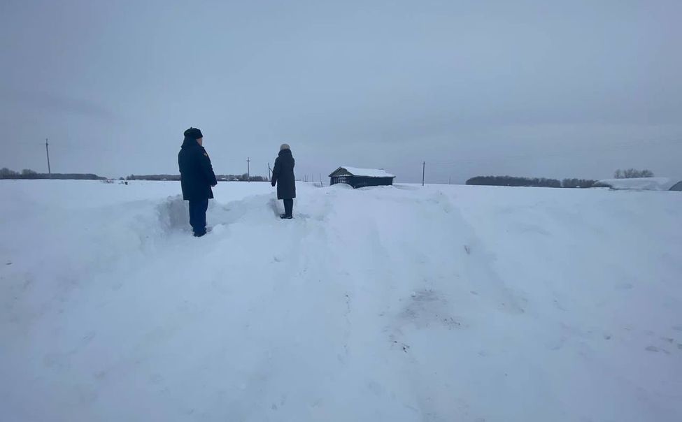 Прокуратура потребовала привести в порядок дороги в Аликовском округе