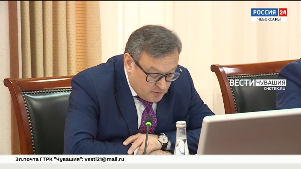 В Чувашии c 1 января зарплата бюджетников повышается на 8,5%