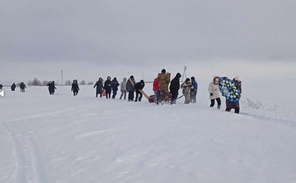 После вмешательства прокуратуры в Аликовском МО расчистили дорогу к кладбищу