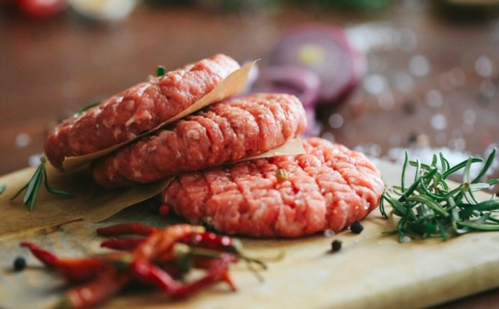 В Чувашии рост производство мяса и молока измерили миллиардами котлет и стаканов