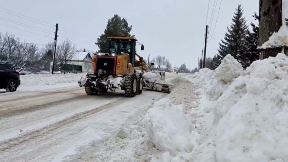 На автодорогах Чувашии работают 70 единиц спецтехники