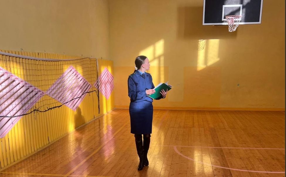  В Чувашии прокуратура разбирается с нехваткой спортинвентаря в школах