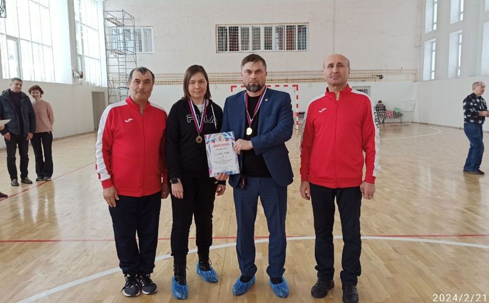 В Чебоксарах спартакиада работников предприятий ЖКХ определила победителей турнира по дартсу