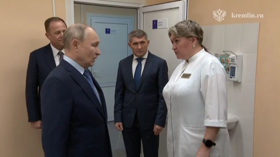 Президенту Путину рассказали о развитии медицины в Чувашии 