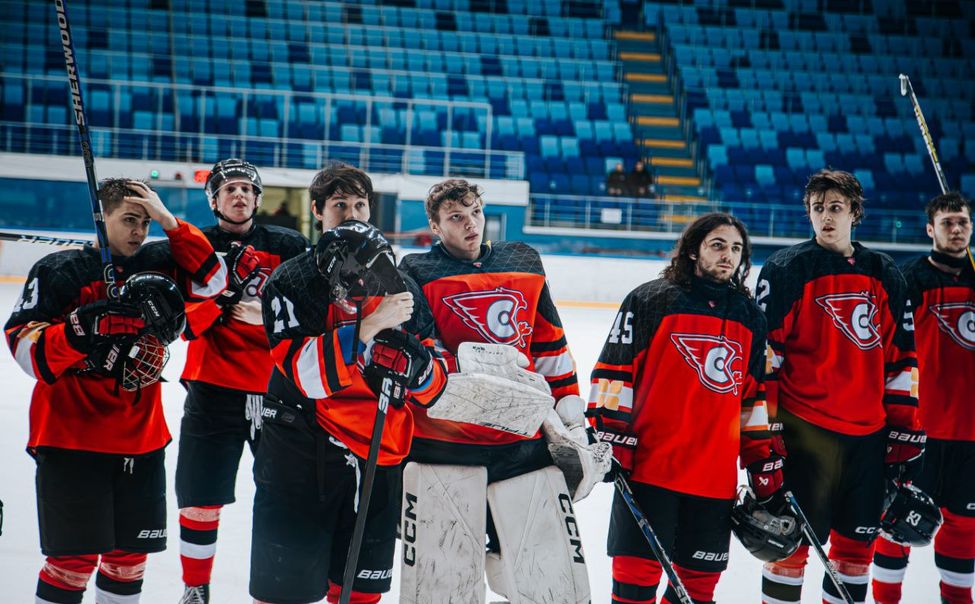 ХК "Сокол" ждет поддержки болельщиков на решающих матчах за выход в плей-офф НМХЛ 