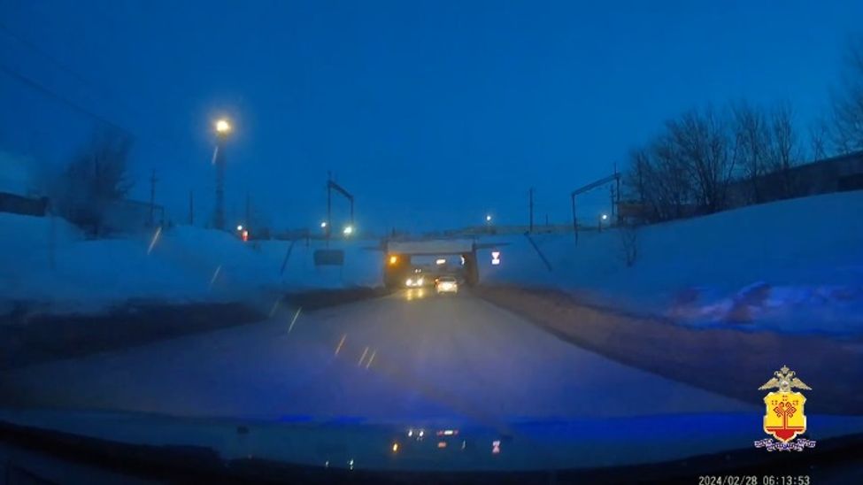 В Чебоксарах таксиста засунули в багажник и угнали его автомобиль