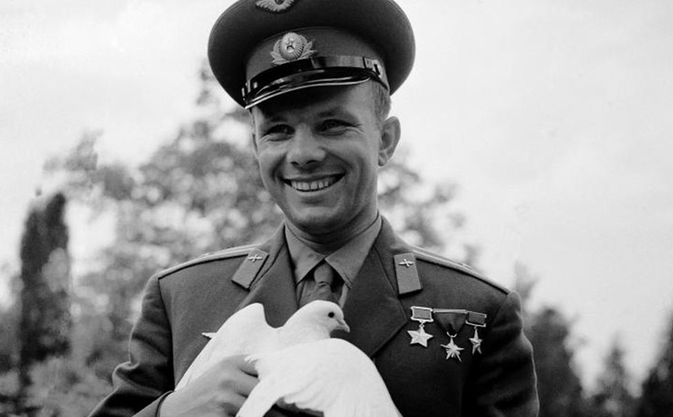 В России отмечают 90-летие Юрия Гагарина