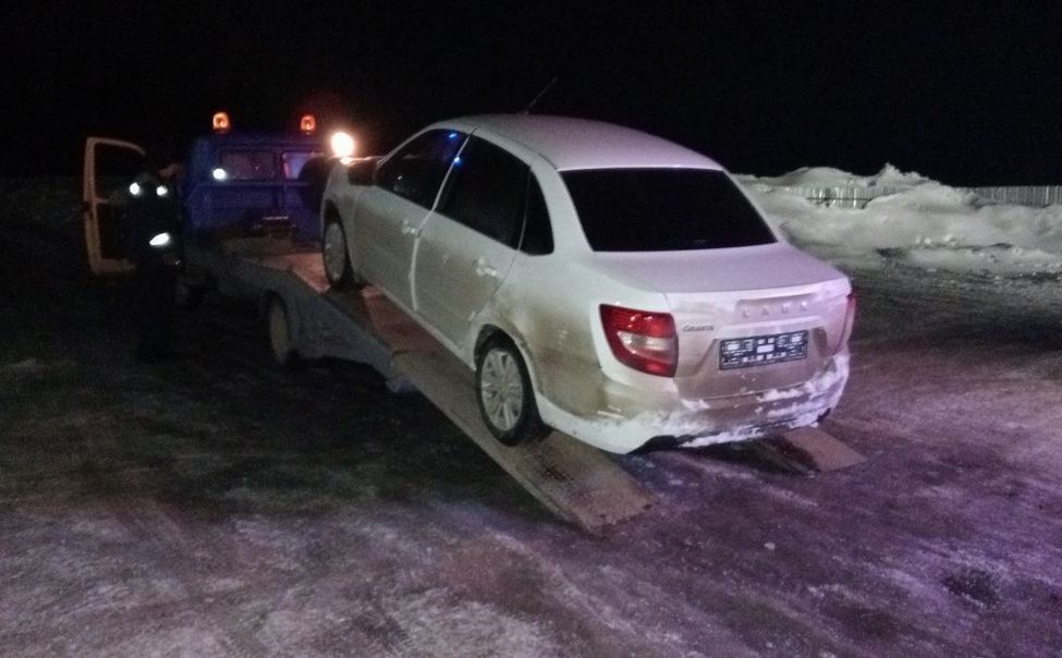 В Чувашии поймали пьяного водителя без прав, перевозившего 6 человек