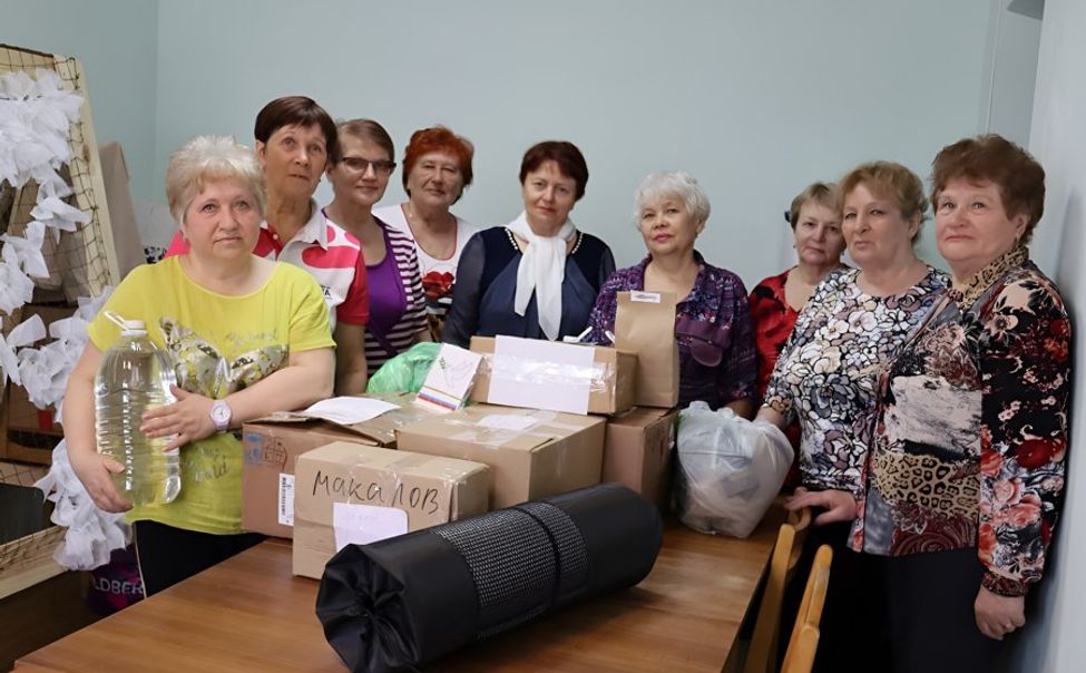 Алатырцы собрали гумгруз для бойцов СВО