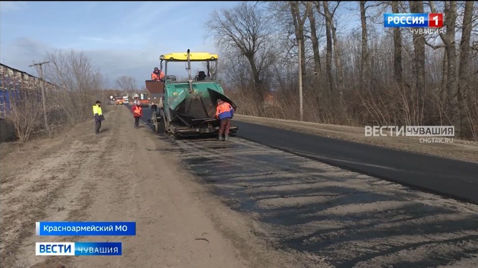В Чувашии дорожники активно начали приводить в порядок проблемные участки дорог
