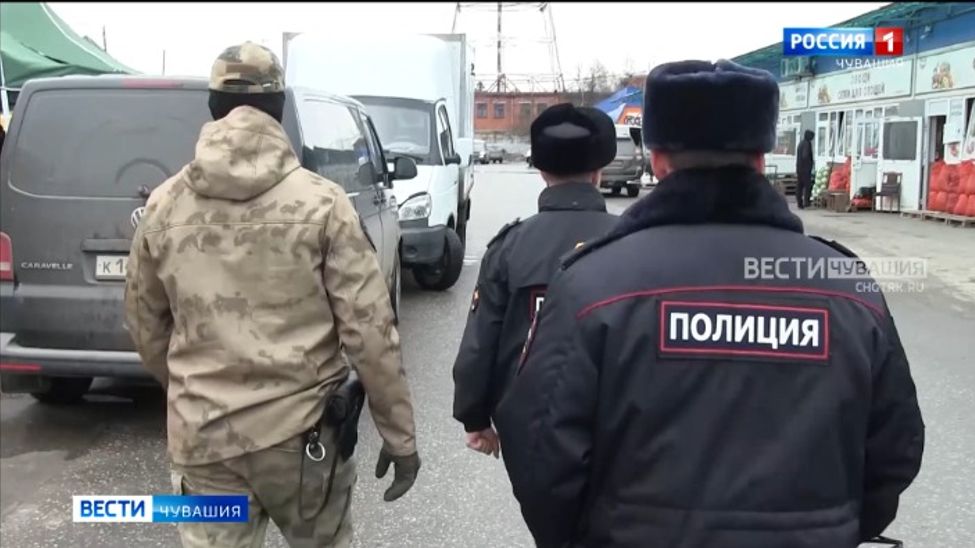 В Чувашии полицейские проверили 479 иностранцев