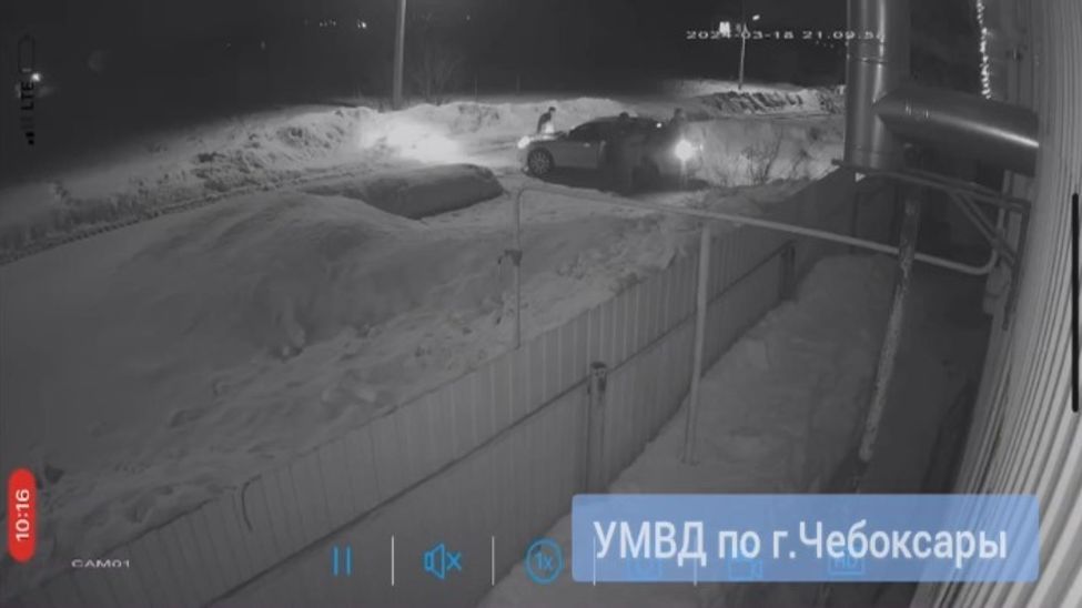 В Чебоксарах задержан подозреваемый в краже сумки с деньгами