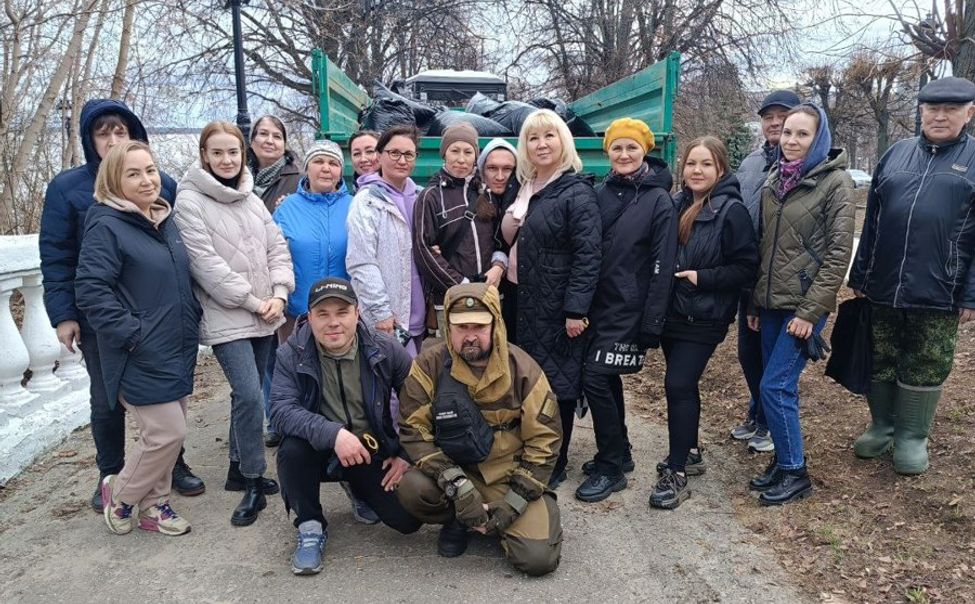 В субботнике приняли участие почти 3 тысячи чебоксарцев 