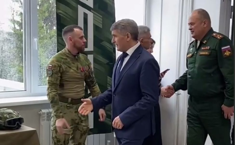 В Чувашии открыли патриотический центр "Воин"