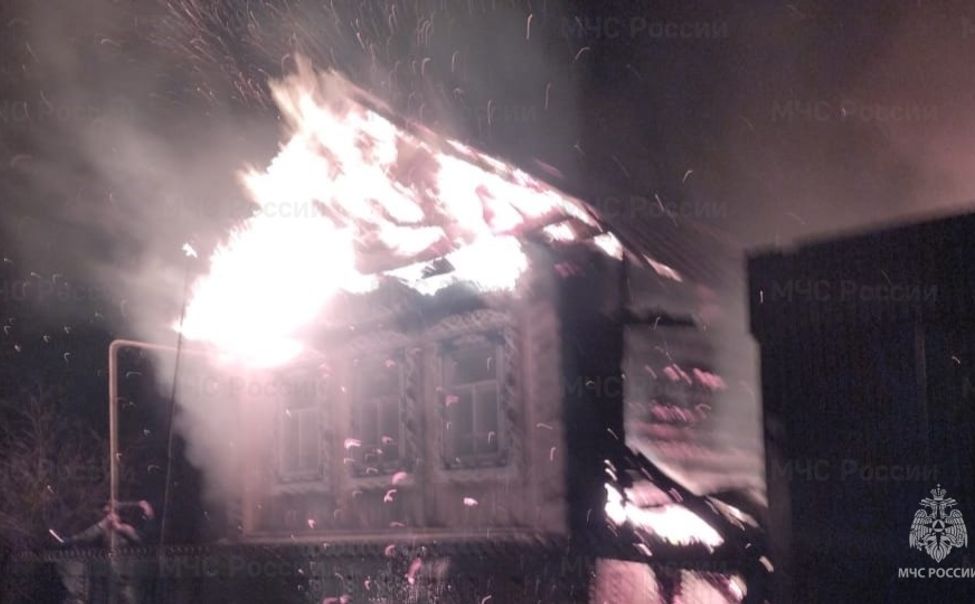 В Ядринском округе сгорел дом 