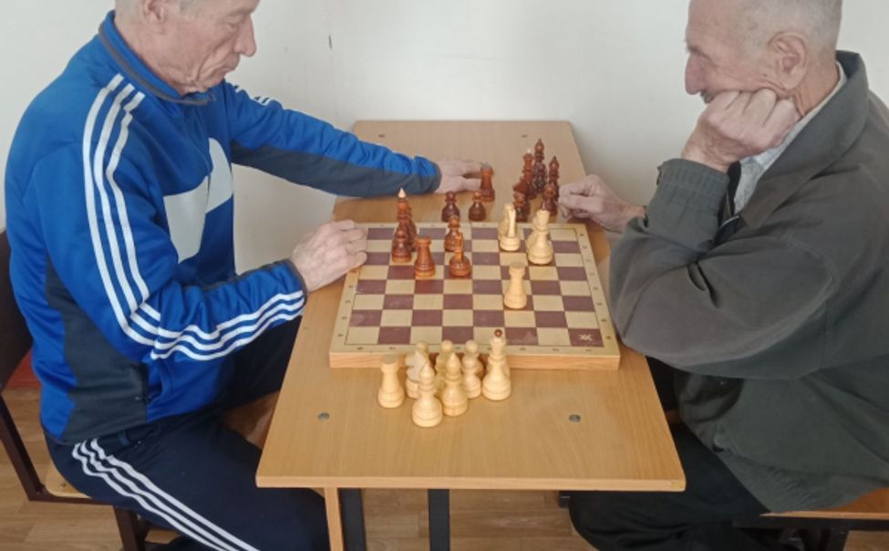 В Чувашии в преддверии Дня ветеранов органов внутренних дел прошел турнир по шахматам