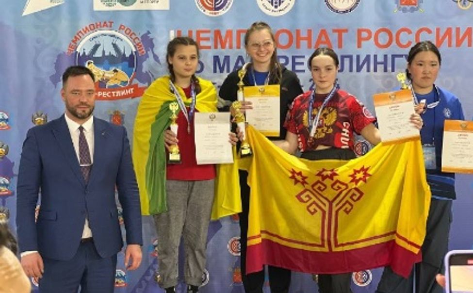 Мас-рестлеры Чувашии завоевали 18 медалей на Чемпионате и Первенстве России