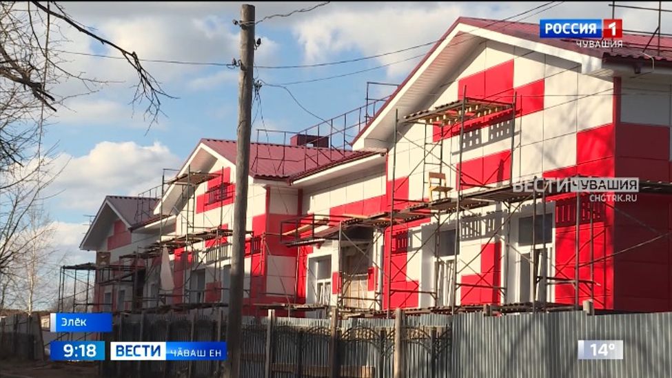 Уҫӑласса вӗрентекенсем те, вӗренекенсем те чӑтӑмсӑр кӗтеҫҫӗ