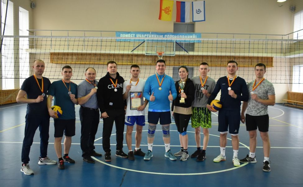 В МВД по Чувашии определили лучших волейболистов
