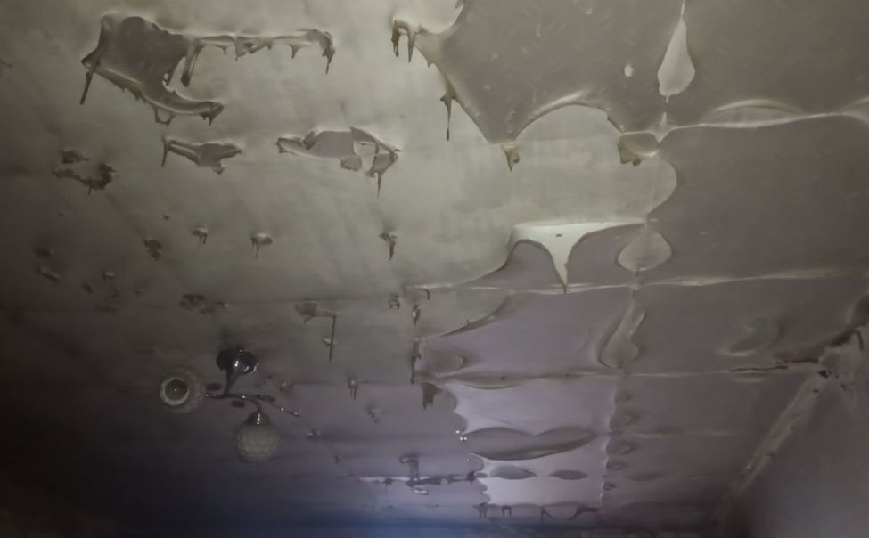 Оставленная без присмотра свеча привела к пожару в чебоксарской многоэтажке