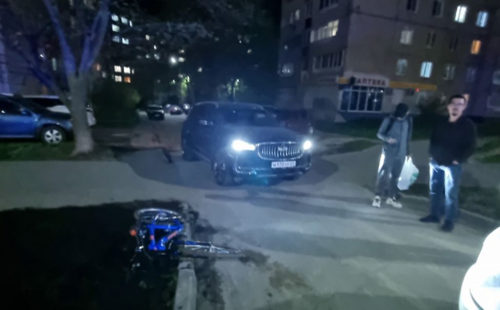 В Чебоксарах сбили школьника-велосипедиста