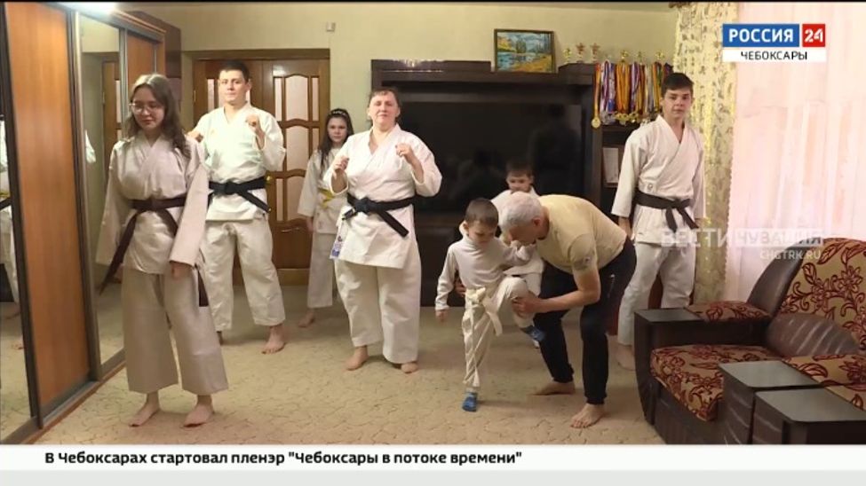 Семья Васильевых из Чувашии готовится к полуфиналу конкурса «Это у нас семейное»