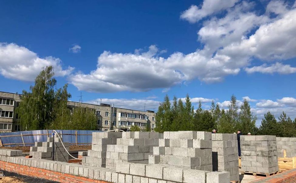 В деревне Новые Тренькасы строят врачебную амбулаторию