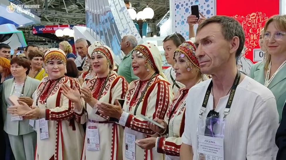 Цивильская Тихвинская ярмарка покоряет выставку «Россия»