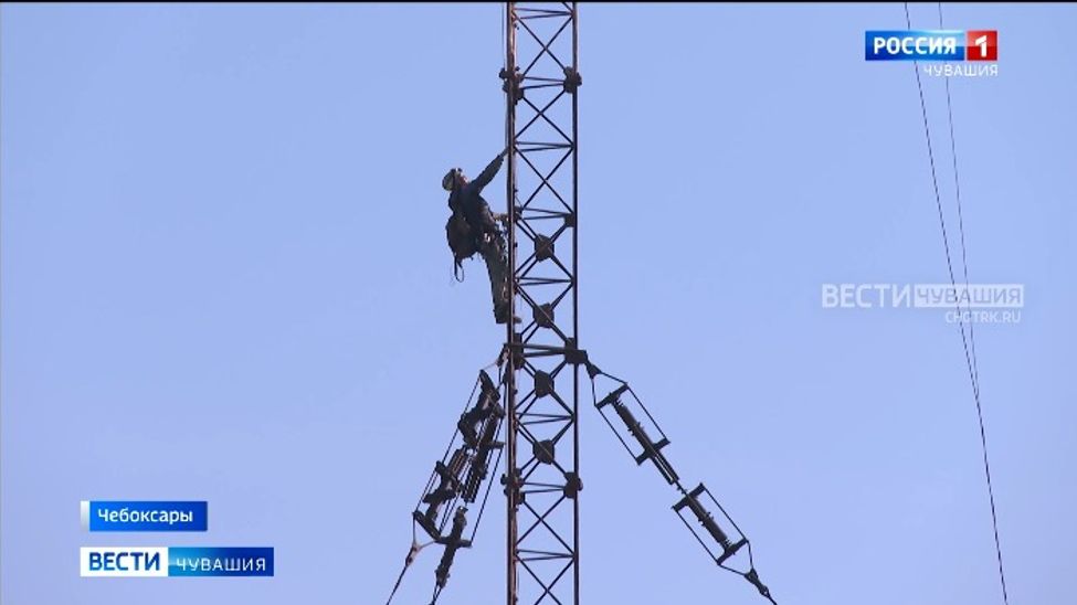 В Чебоксарах снесли 142-метровую радиомачту