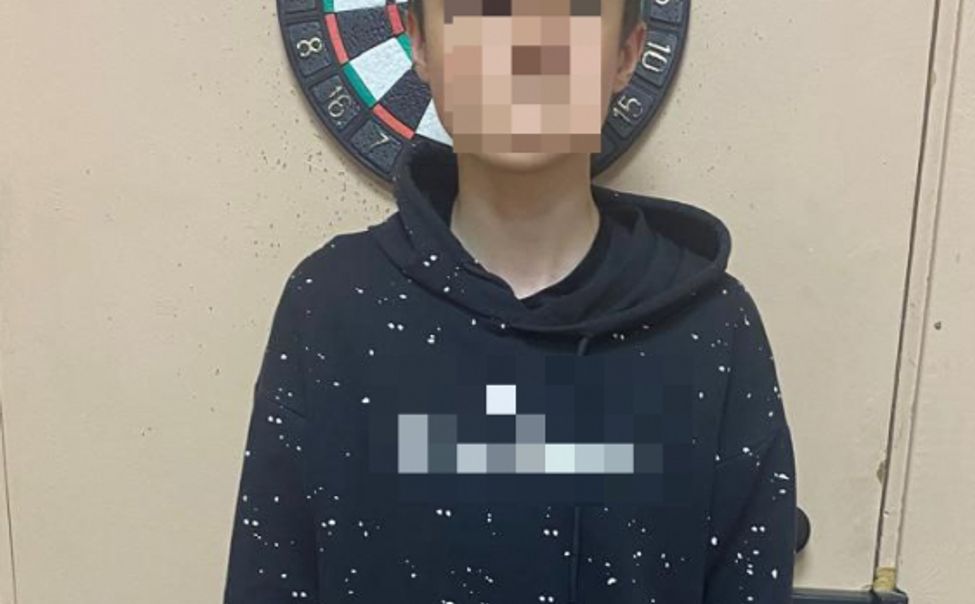В Чувашии задержали подростка, забиравшего деньги у обманутых пенсионеров