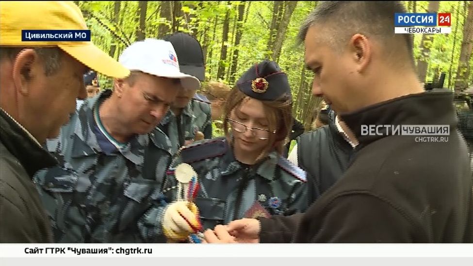 В Цивильском округе поисковики нашли обломки военного самолета