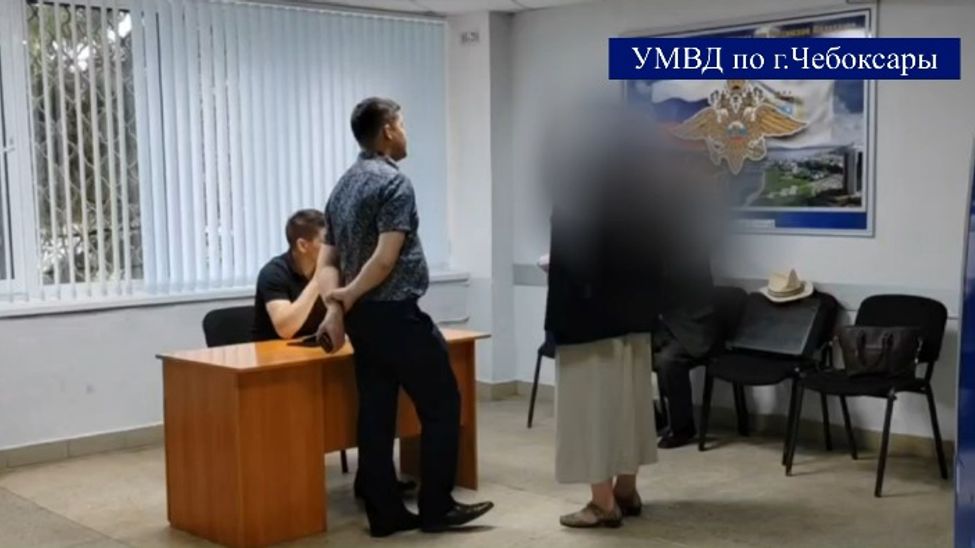 В Чебоксарах 87-летний пенсионер отправил мошенникам все свои накопления