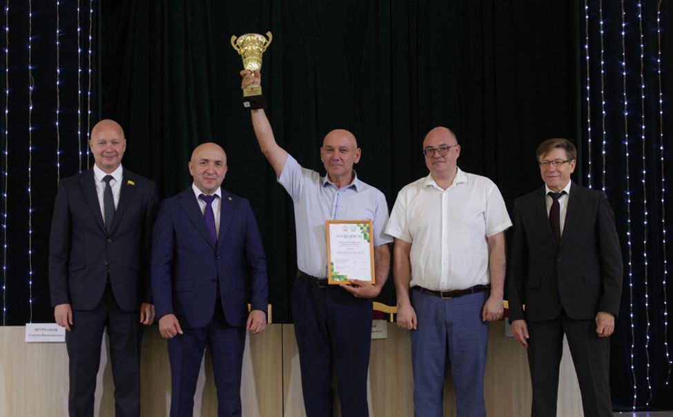 В Чувашии назвали сотню самых эффективных сельхозорганизаций республики