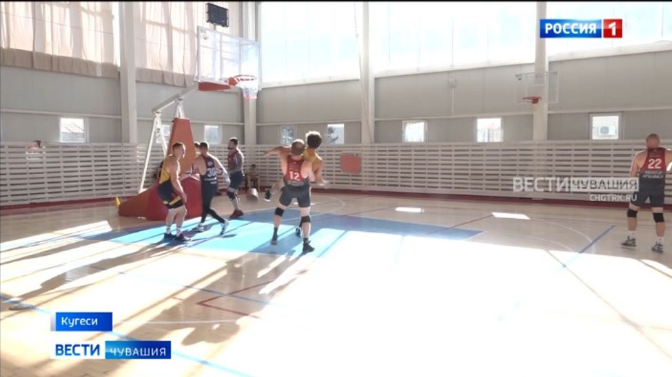 В Кугесях разыграли звание обладателя Кубка Приволжья по регболу