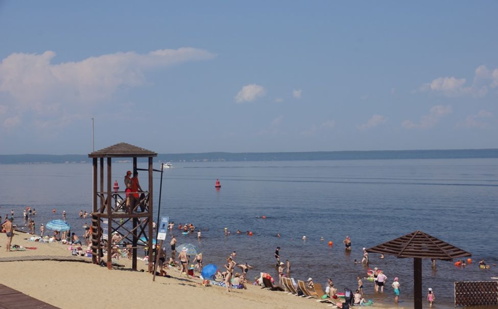 В Чебоксарах составили протоколы на купающихся под запрещающими знаками