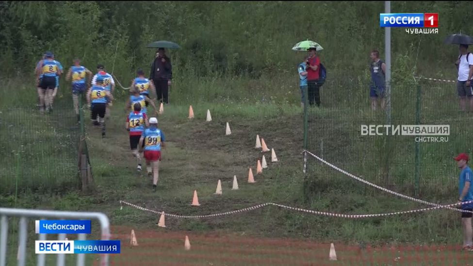 Боевого настроя Федерации лыжных гонок Чувашии на соревнованиях не сбил даже дождь