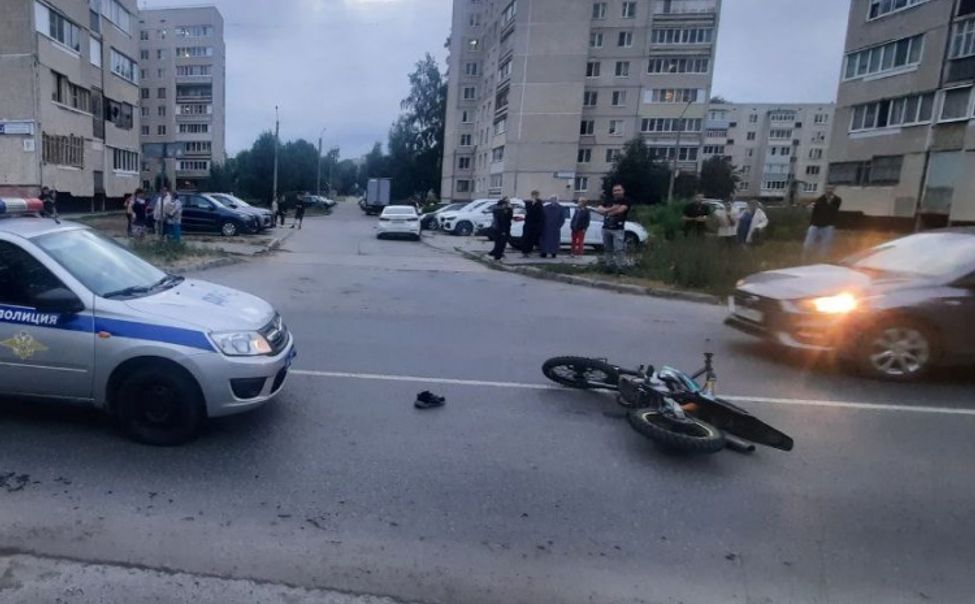 В Новочебоксарске оштрафован питбайкер, сбежавший после ДТП с патрульной машиной