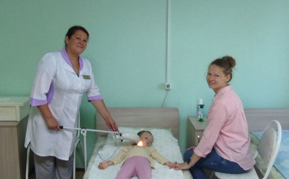 В детском санатории «Алый парус» лечат светом