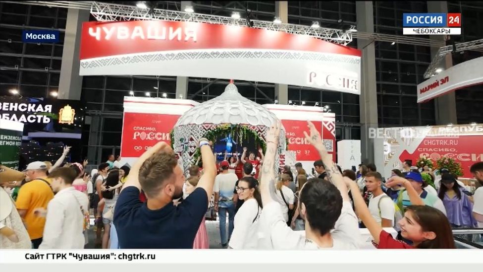 В Чебоксары вернулся символ чувашской экспозиции на ВДНХ