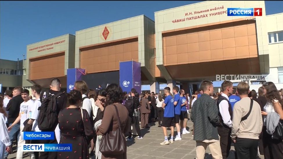 Абитуриенты встретились с ведущими работодателями Чувашии