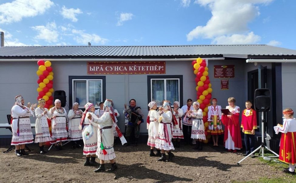 В деревне Чиришкасы открыли новый сельский клуб 