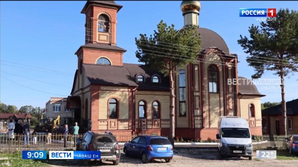 Шупашкар тӑрӑхӗнчи Иккасси салинче кӗске вӑхӑтра ҫӗнӗ чиркӳ туса лартнӑ 