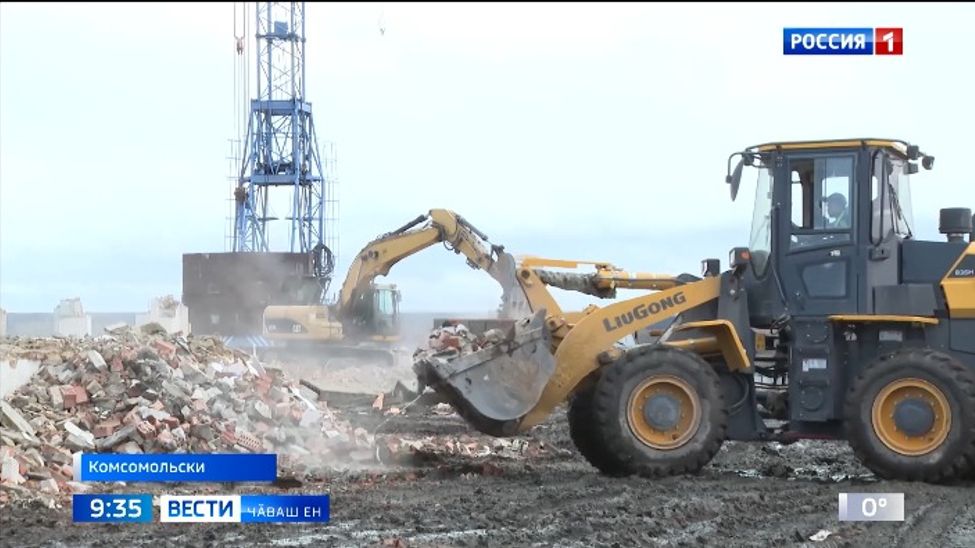 Комсомольскинче 2-мӗш шкулӑн ҫӗнӗ ҫуртне хӑпартма хатӗрленеҫҫӗ 