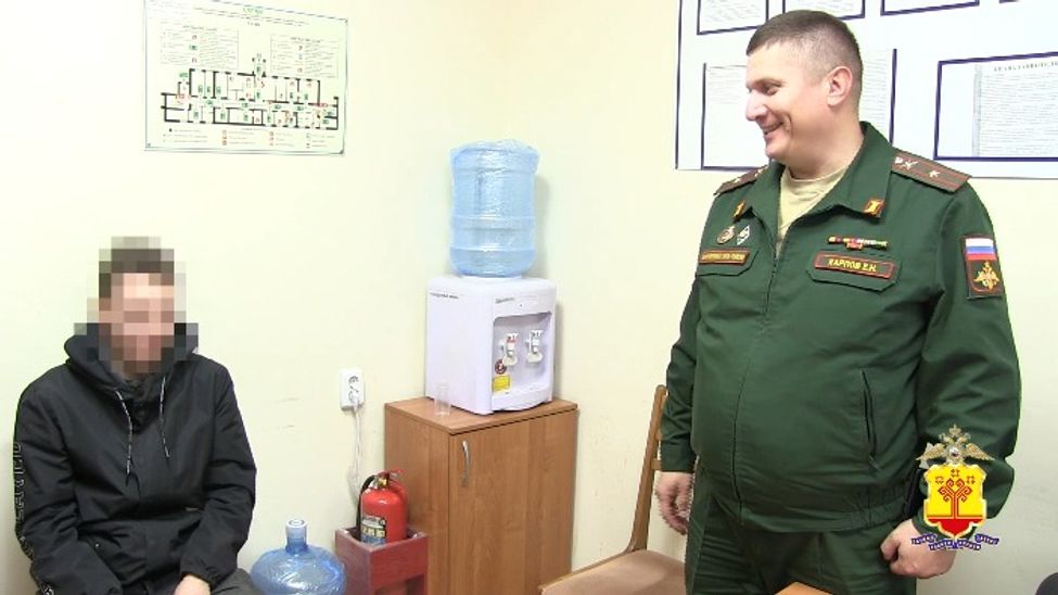 В Чувашии нижегородец стал жертвой мошенников, пытаясь уклониться от военных сборов