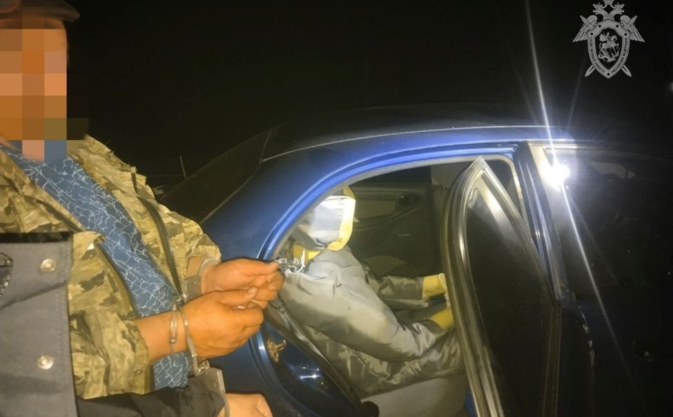 Житель Аликовского округа задушил знакомую и попытался спрятать ее тело в лесу