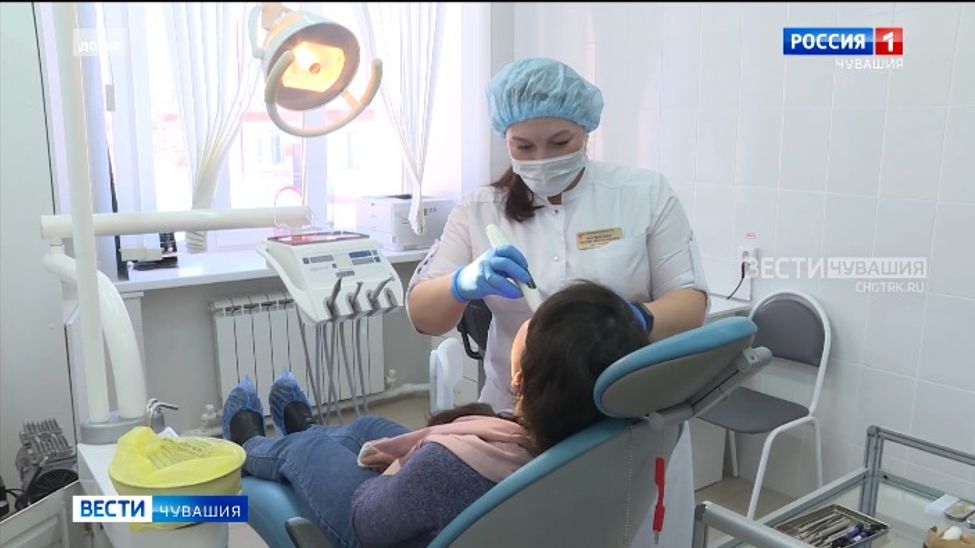В систему здравоохранения Чувашии удалось привлечь 727 земских докторов