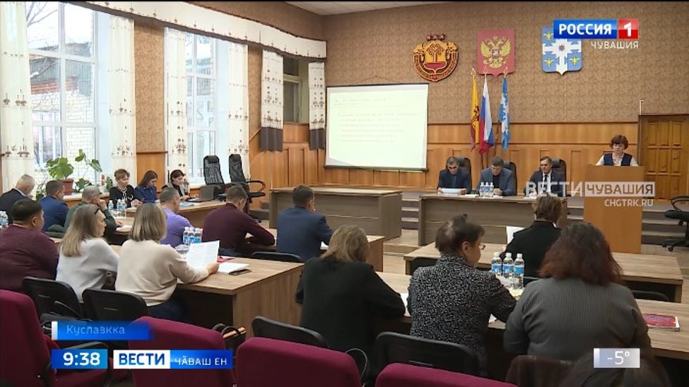 Чӑваш Патшалӑх Канашӗн депутачӗ ӗҫ-хӗлне пӗтӗмлетрӗ